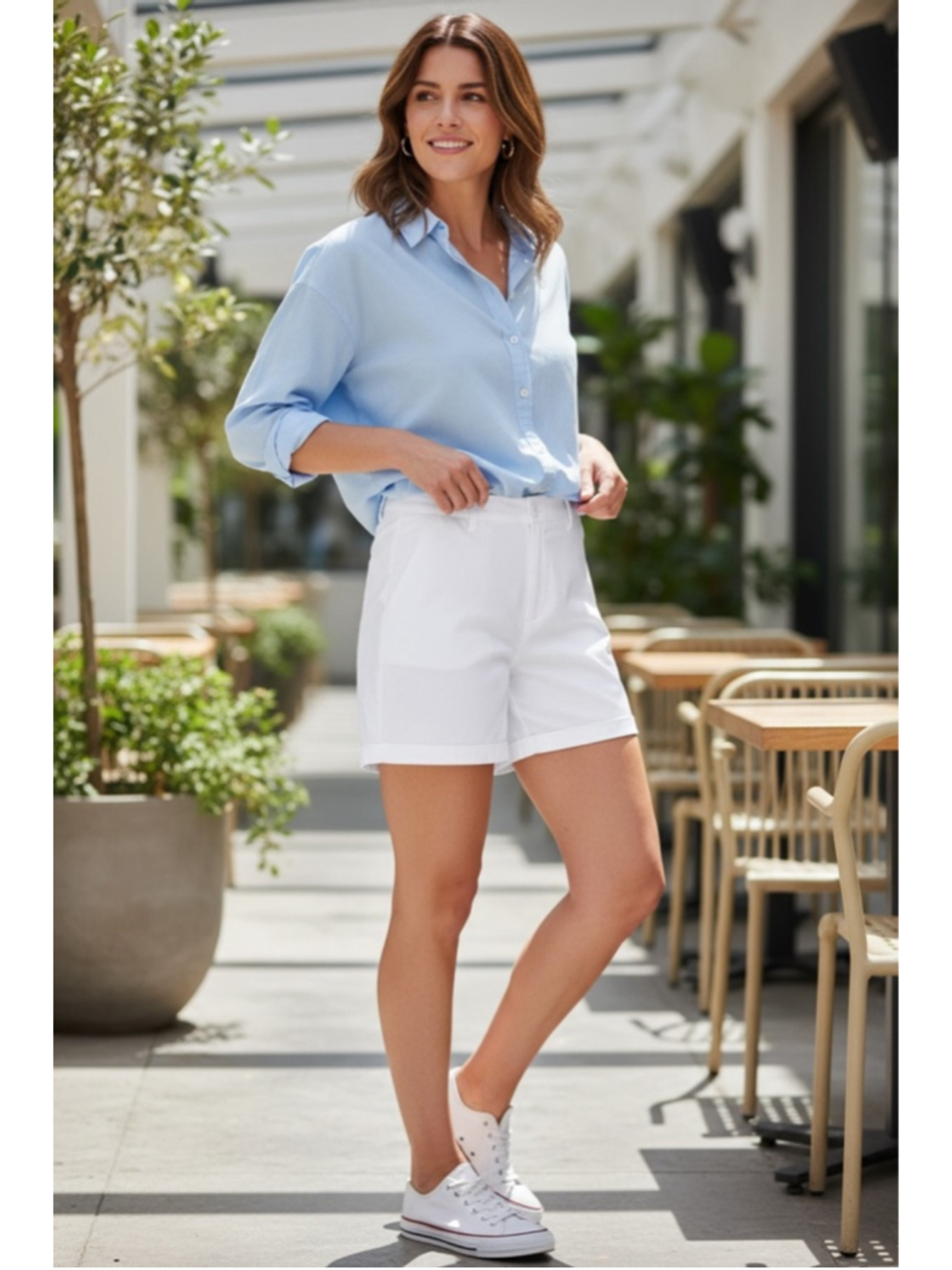 Women's Walter Hagen Shorts, Size 4, White seersucker 7”